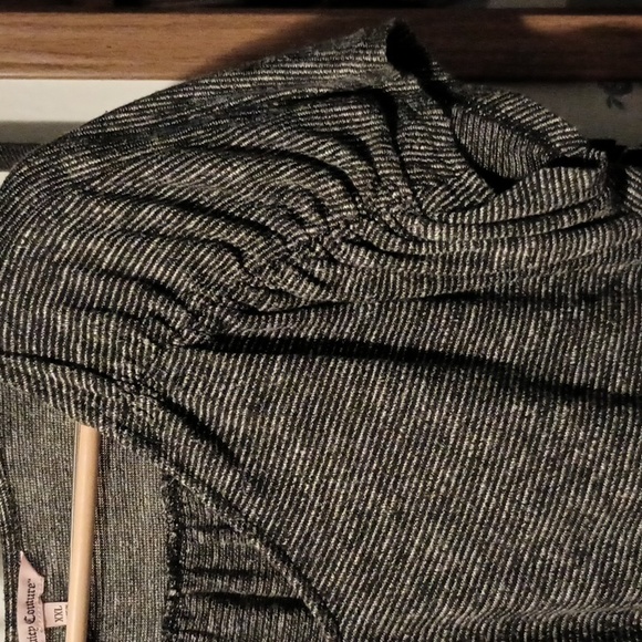 Shirt - Picture 2 of 3